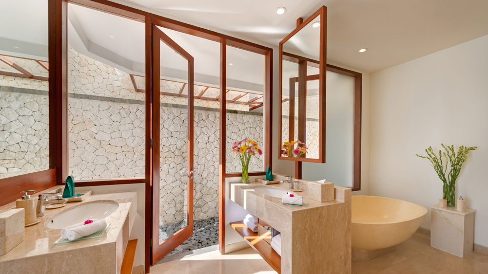 Pandawa Cliff Estate -  Villa Rose - Ensuite bathroom two